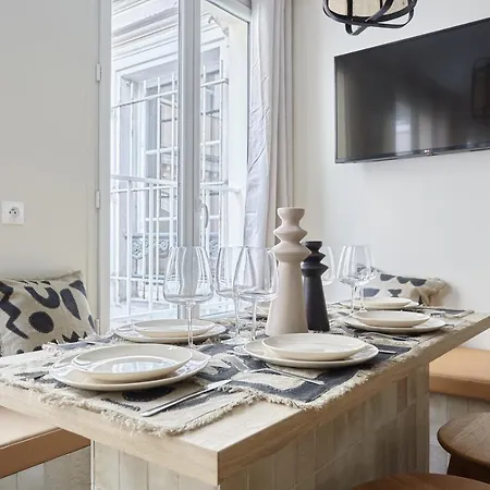 Apartment Le Marais Beaubourg By Prestige Paris